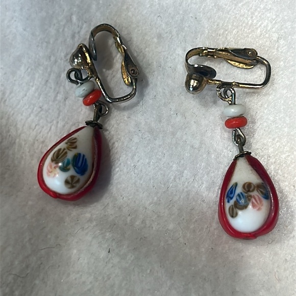 Vintage 5 pairs of stunning Silver Red blue clip and pierced Earrings set - Picture 6 of 7